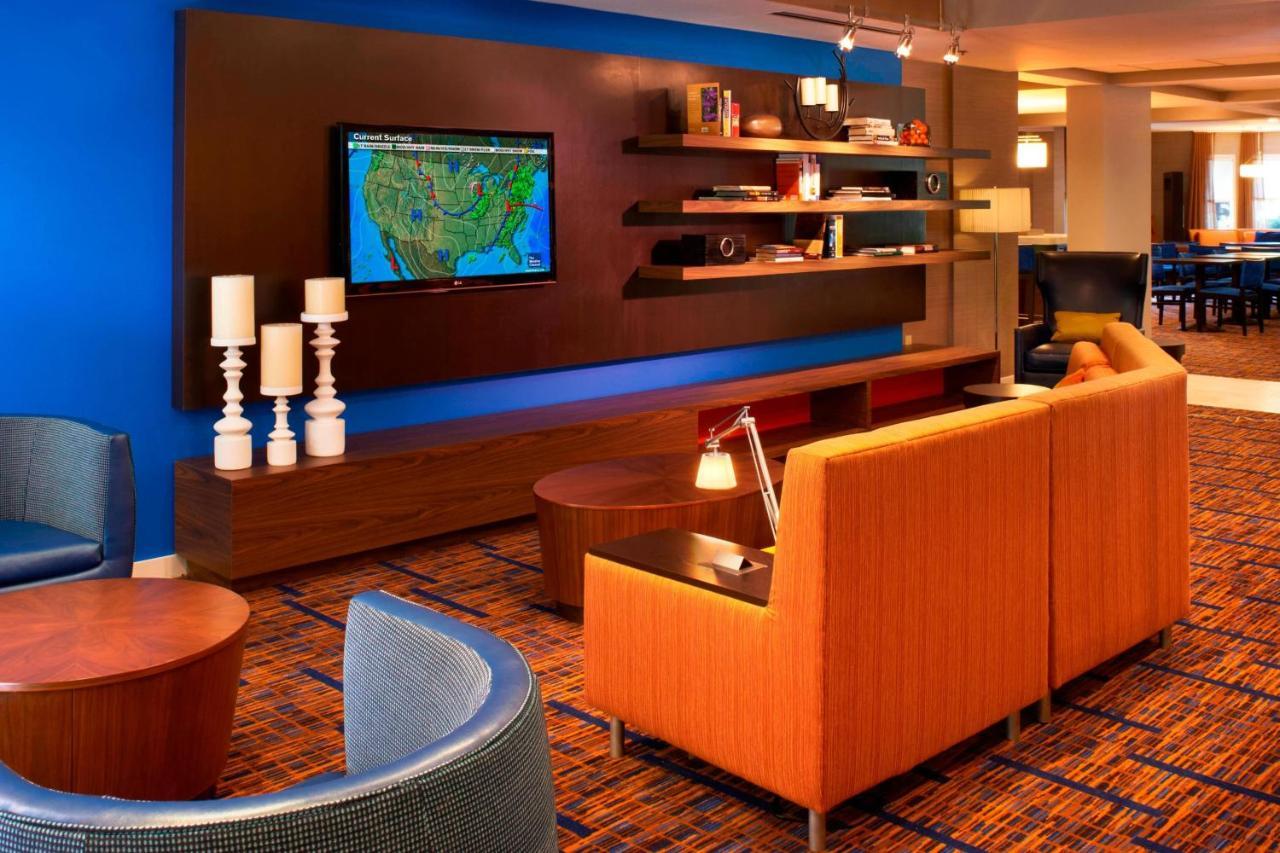 Courtyard Cleveland 3*